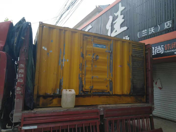 香坊发电机组功率与使用时间之间的关系