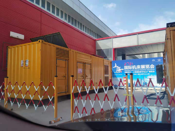 香坊发电车出租-发电机无电压或电压太低怎么办？
