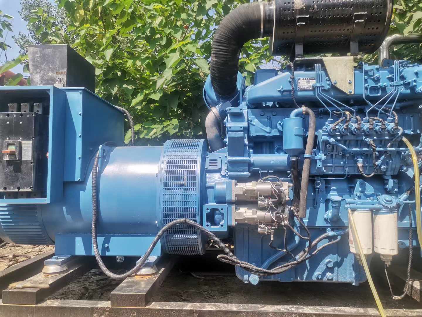 香坊详细说明降低 800kW 柴油发电机输出电流波动的方法